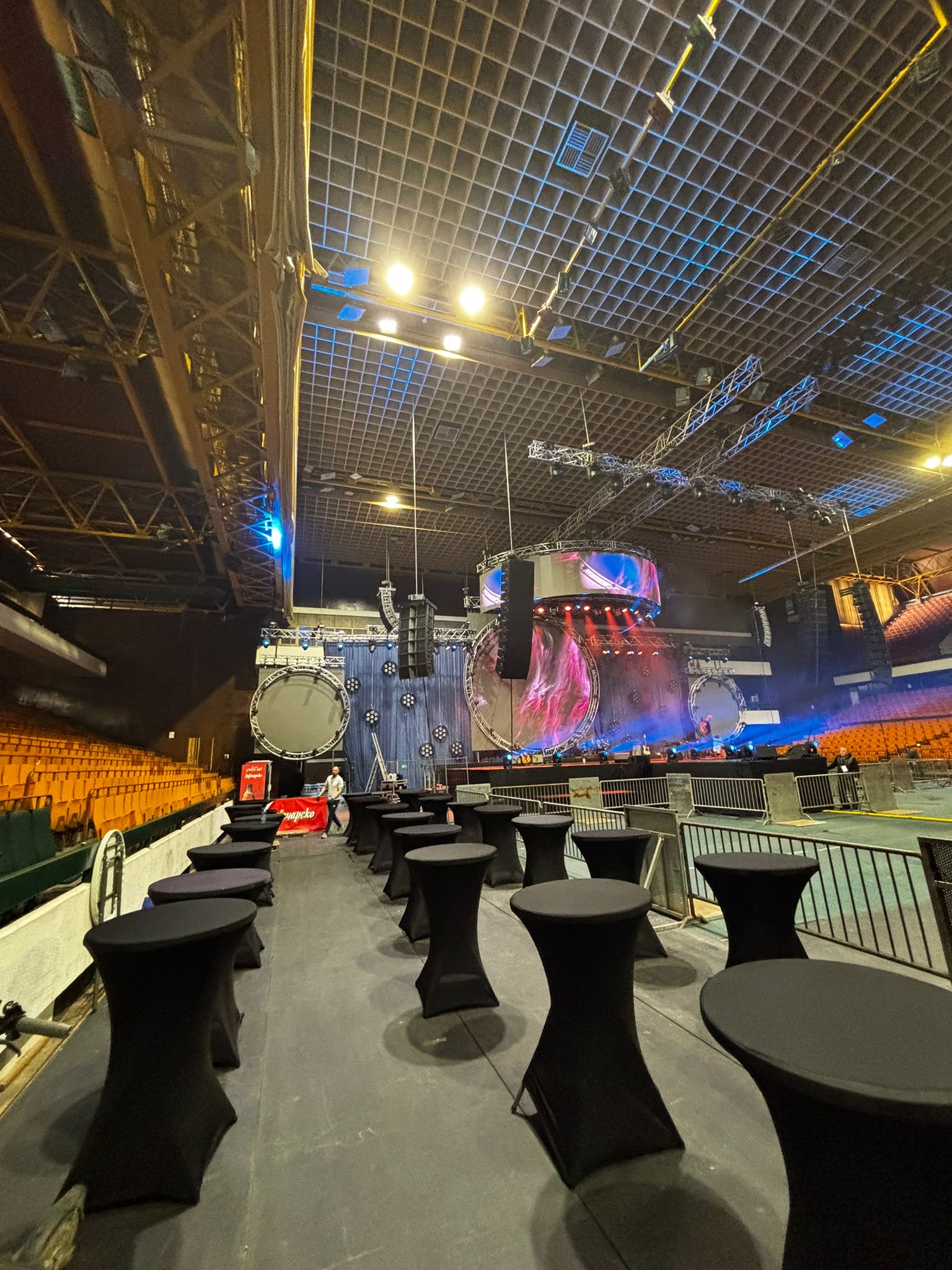 18b98dbe-8233-4ac9-982f-20ecd243b144