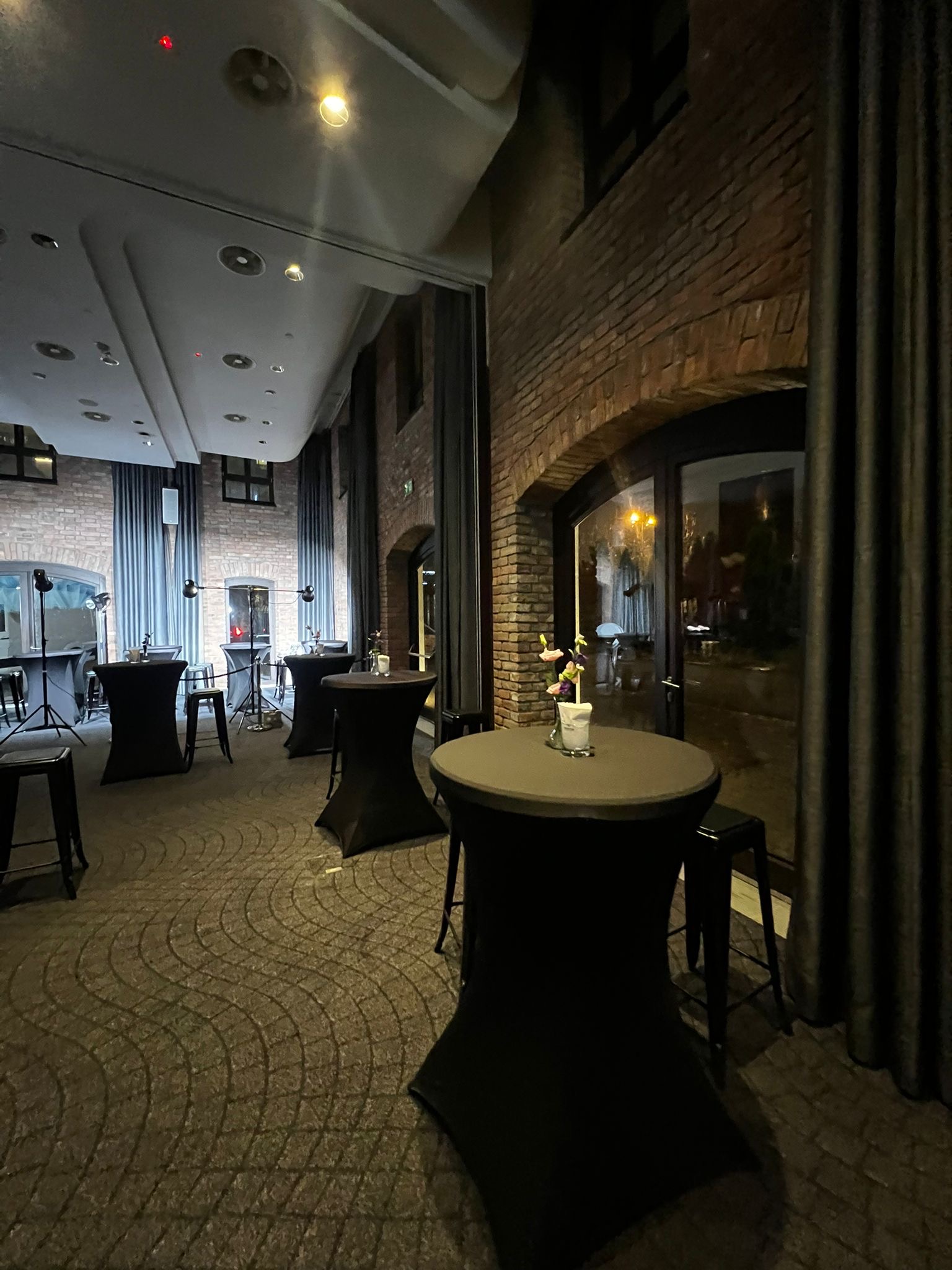 24780e35-fe39-4459-b778-7f4a45658870